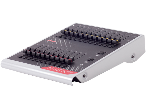 LSC MANTRA Lite Wing Lyskontroll 12 Faders, 10 Playbacks 
