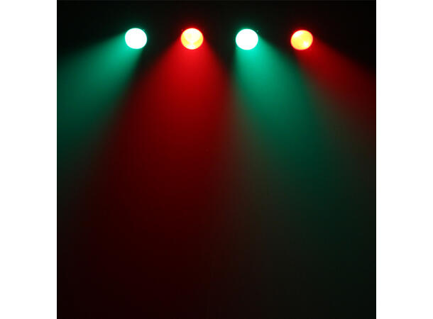 EQUINOX Gigabar COB System Lyspakke 4 x 30W RGB LED. Stativ og bag inkludert