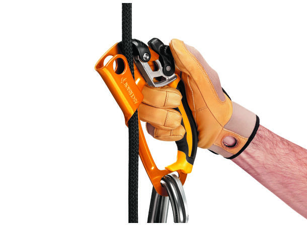PETZL ASCENSION ASCENDER R Tauklemme Høyrehendt, sort, for 8-13mm tau