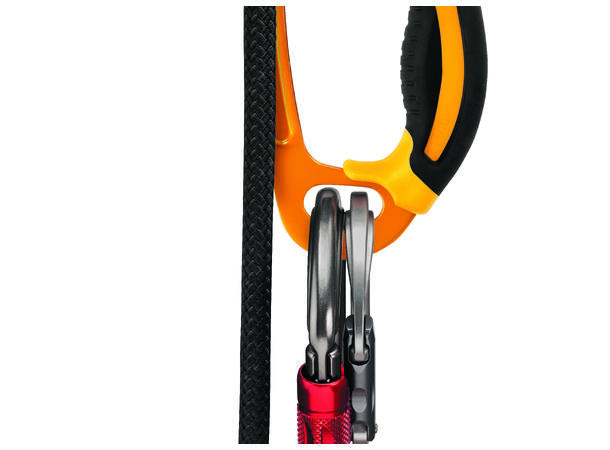 PETZL ASCENSION ASCENDER R Tauklemme Høyrehendt, sort, for 8-13mm tau