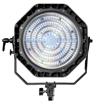 LIGHTSTAR LUXED-S Bi-Color LED Spotlight 180W. 2800K-6500K. Lumenradio mottaker