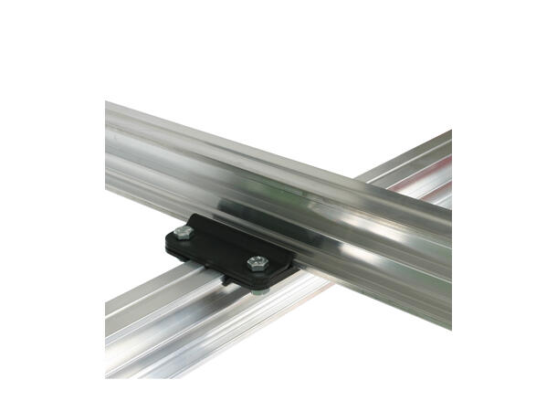 DOUGHTY studio rail 90° brakett For kobling av 2 stk studio rail i 90°