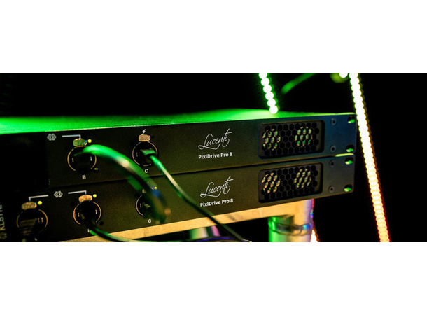 LUCENTI PixlDrive8 Pro Led Driver 8 x 24v/200W, 400 RGBW pixels per port