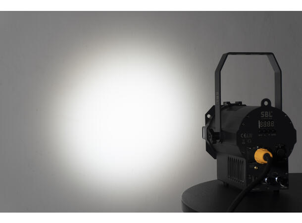 SBL Mini 50TW Fresnell, sort 2 x 50W, 2700 - 6500K, CRI 95, 5-pin XLR