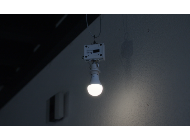 ASTERA NYX Bulb, hvit 10W LED, RGBA+mint, CRMX/RF/Bluetooth