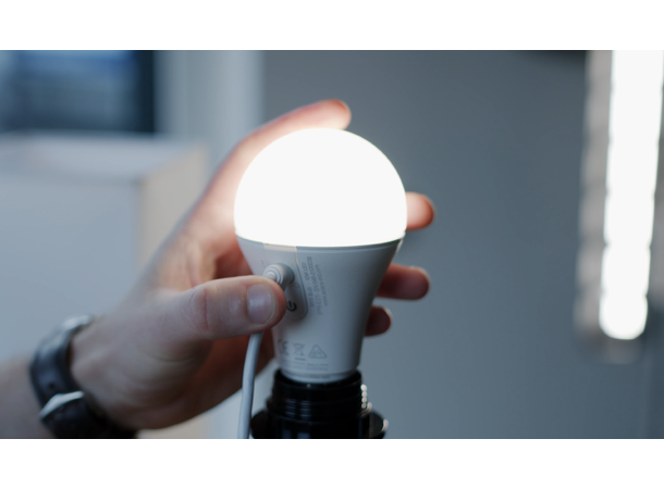 ASTERA NYX Bulb Bundle 8 pærer, PowerStation, ladekoffert, tilb