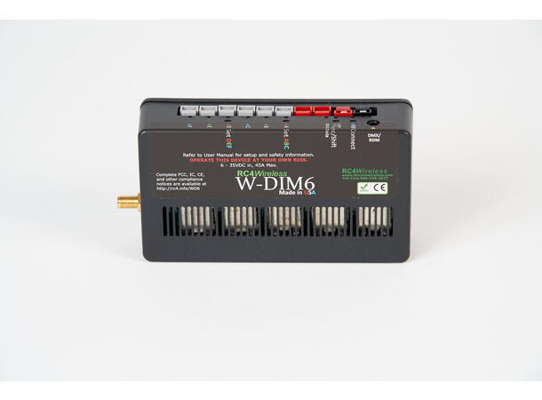 RC4 WIRELESS W-DIM6 Dimmer 6-kanal W-DMX Trådløs Dimmer