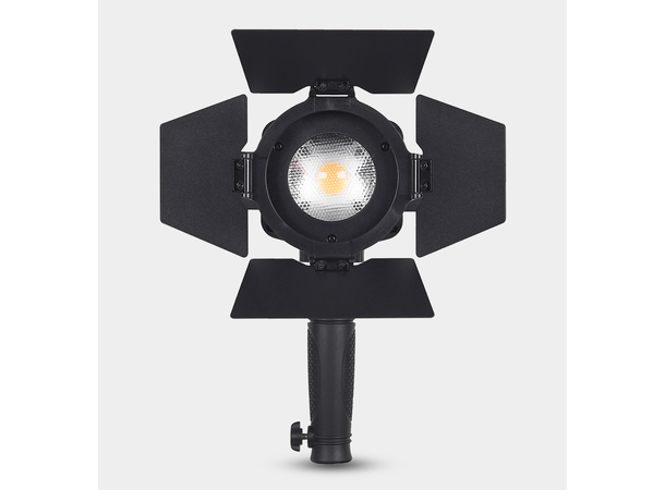 SBL 60W Fresnell, 5600K 2,4G fjernkontroll + lokal dimmer knob
