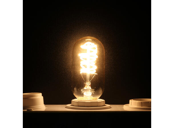 SBL LED filament pære E27, 3W. 2200K Ra>95. Ø45mm x H 110mm. Amber glass
