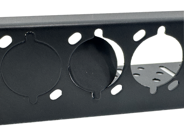 KAGU POP OUT D-panel 1U 19", Stål, Sort 