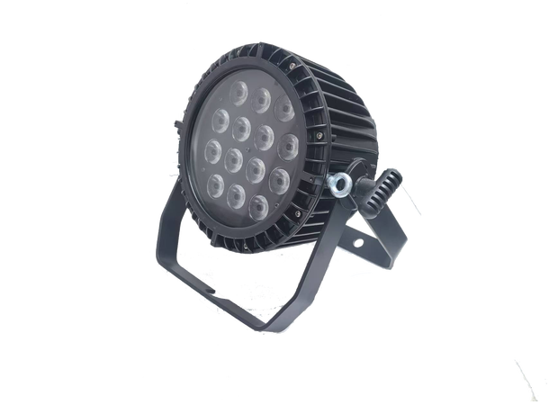 SBL SilentPar14- Quad IP65 14 x 8W RGBW LED, 25° 