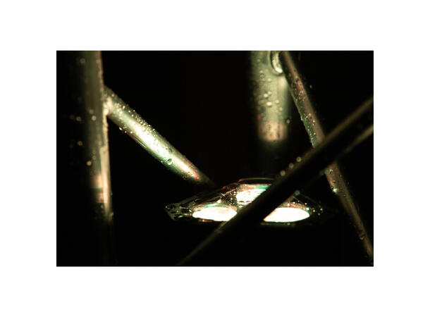 BRITEQ BTI-TRUSSLITE LED Projector 3 x 10W RGBL LED, Batteridrift, IP65 