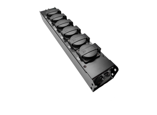 KAGU Strømdistro True1 - Schuko hun True1 in/thru - 6 x Schuko hun