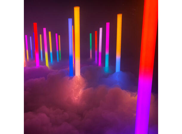 EQUINOX Pulse Tube 32 x RGB SMD5050 LED
