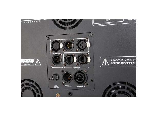 BRITEQ BTX-Skyran Lyseffekt 7x80W WW+A LED, 6x3W Lines, 12xRGB Line