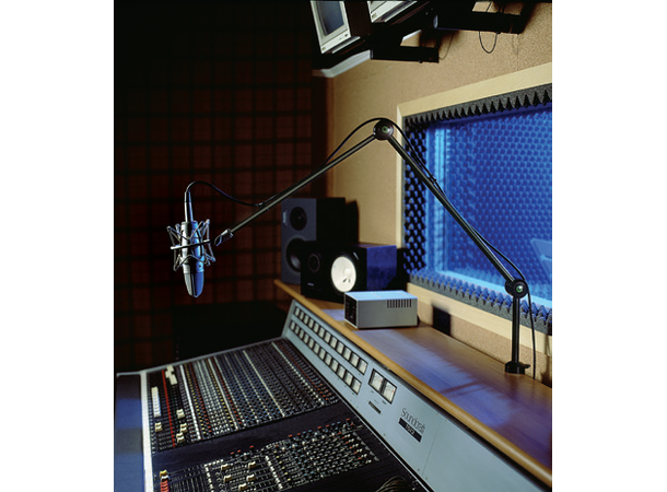 EUROMET 04332 Bordstativ for mikrofon for  montering på bordkant, sort 