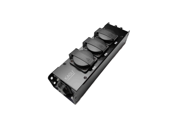 KAGU Strømdistro True1 - Schuko hun True1 in/thru - 3 x Schuko hun