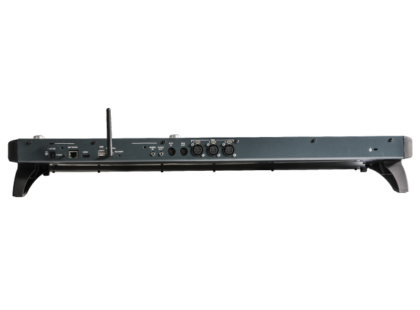 CHAMSYS Quick Q30 Console, Demomodell 4 univers, WiFi. Inkludert cover/lampe