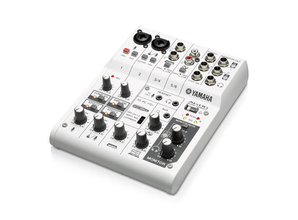 Yamaha AG06 mikser 2 mic/1 stereo line. USB interface