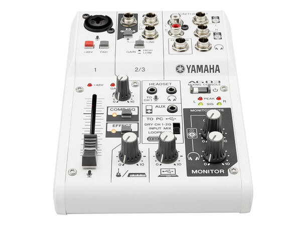 Yamaha AG03 mikser 1 mic/1 stereo line. USB interface