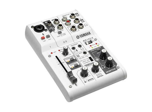 Yamaha AG03 mikser 1 mic/1 stereo line. USB interface