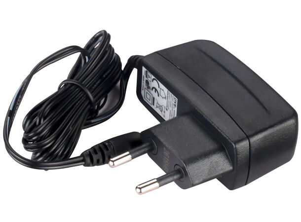 SBL 6 kanals DMX kontroller Batteri eller nettdrift. Adapter inkl.