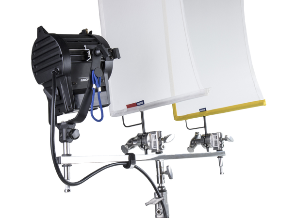 KUPO KS-066 T-bar, 16mm baby spigot 16mm hun - 5x 16mm han