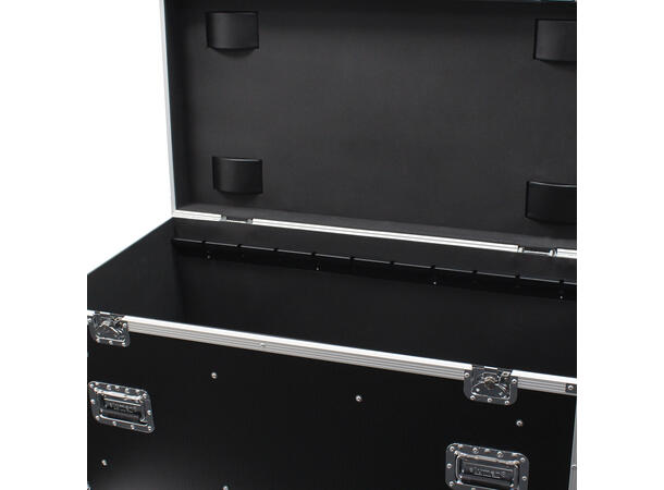 ELUMEN8 1200mm Road Case Utvendig mål: 620 x 1200 x 610mm